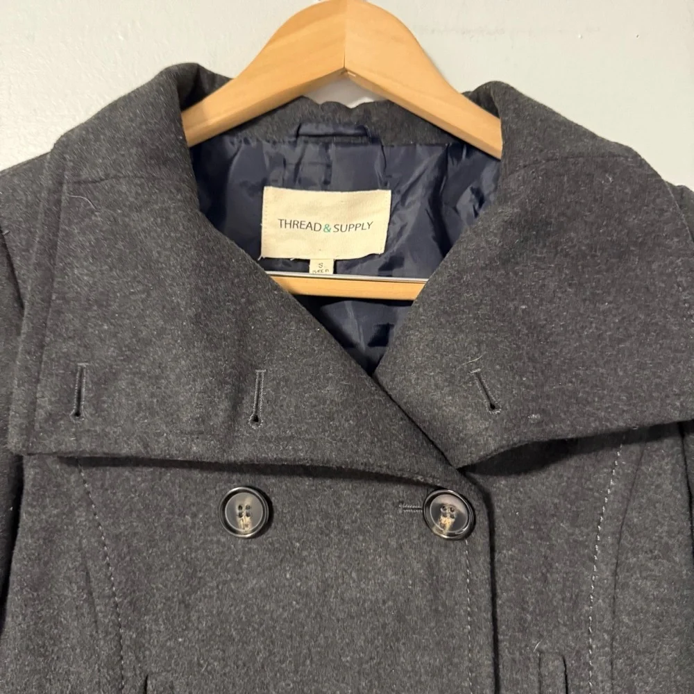 Thread & Supply Wool Blend Gray‎ Pea Coat Double Breasted Jacket Womens Size S